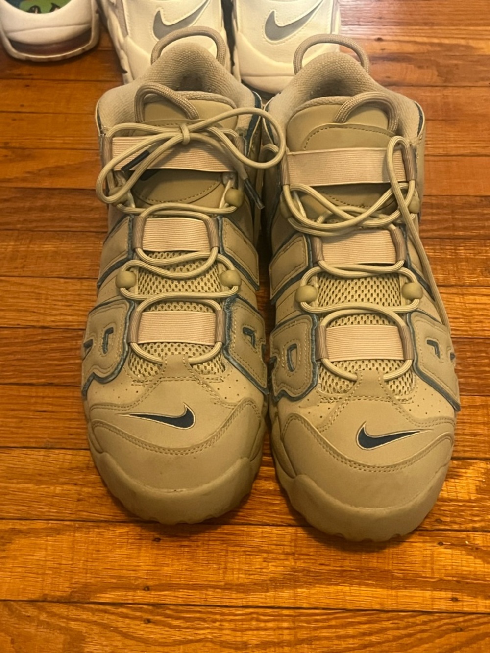 Nike uptempos - Picture 10 of 12